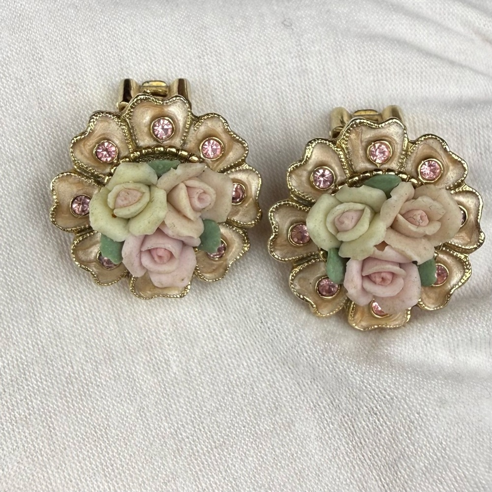 Vintage 1928 Porcelain Rose Clip-On Earrings